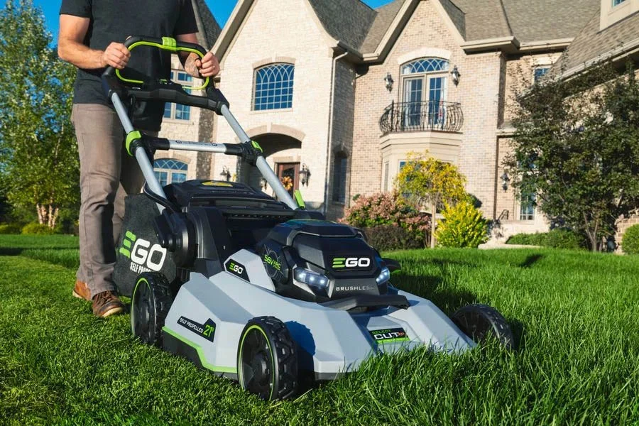 battery operated lawn mower